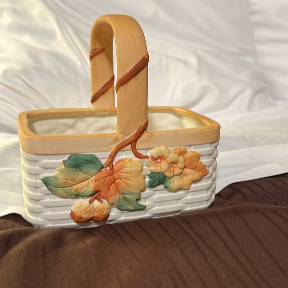Teleflora porcelain autumn basket-EUC
